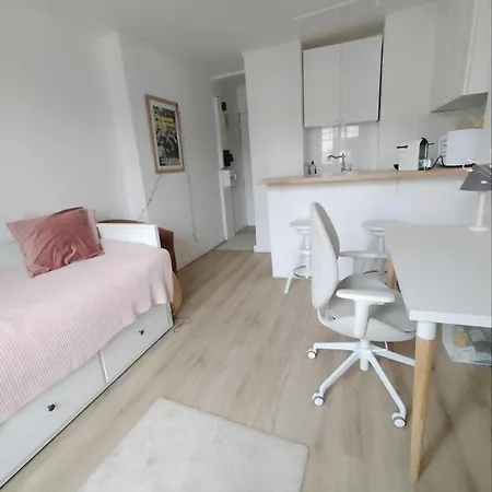 Apartment Paroisse - Ci - Le Cocon, Nid Douillet A Deux Pas Du Chateau Versailles