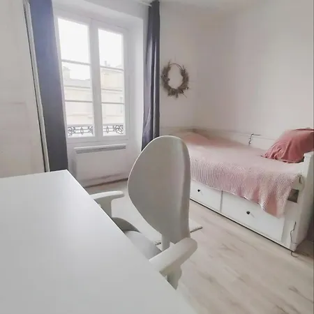 Paroisse - Ci - Le Cocon, Nid Douillet A Deux Pas Du Chateau Apartment