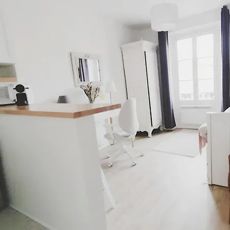 Paroisse - Ci - Le Cocon, Nid Douillet A Deux Pas Du Chateau * فيرفاي